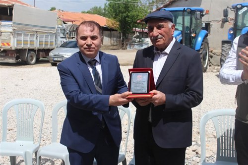 İLÇEMİZDE ÇİTFÇİLER GÜNÜ ÇEŞİTLİ ETKİNLİKLERLE KUTLANDI.