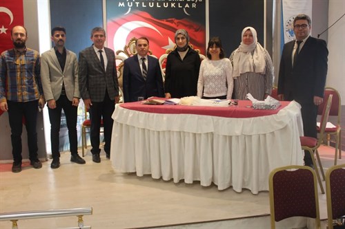 KAYMAKAM DURU BİLGİ YARIŞMASINA KATILDI.